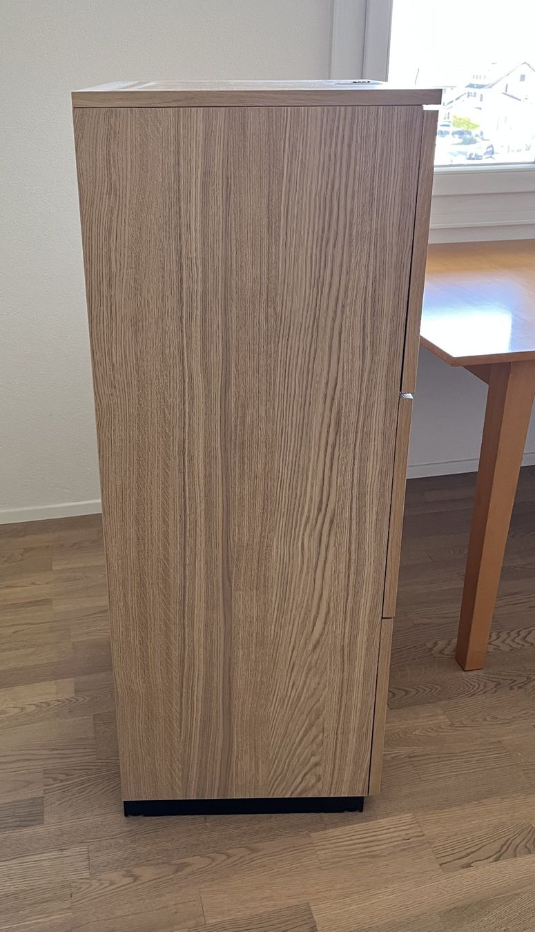 Ikea Armadi: Aktenschrank – Usato da Rüti ZH venduto da sunshine092 1
