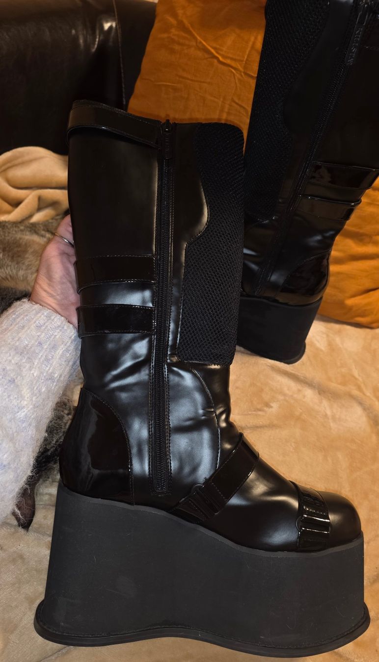 Killstar Herrenschuhe: Bottes KillStar à plateforme – Gebraucht aus Genève von BruceKampbell 4