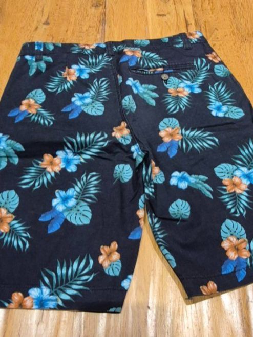 H&M Lotti di vestiti: 158 - Grösse, 2er SET Kinder Shorts – Usato da Nottwil venduto da echtMOMO 7