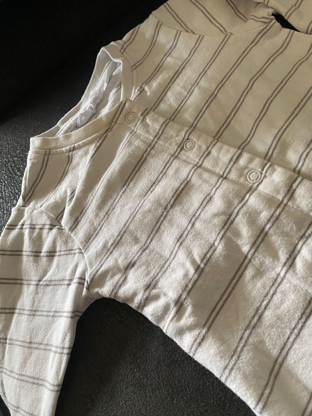 Lupilu Pyjamas & Ähnliches: Lupilu Strampler Grösse 86   gestreift – Gebraucht aus Allenwinden von Obalu 1
