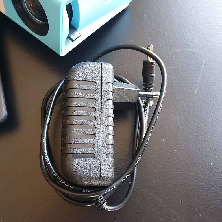 Vidéoprojecteurs: MINI LED PROJEKTOR – D'occasion à Urnäsch par Nakamotix 2