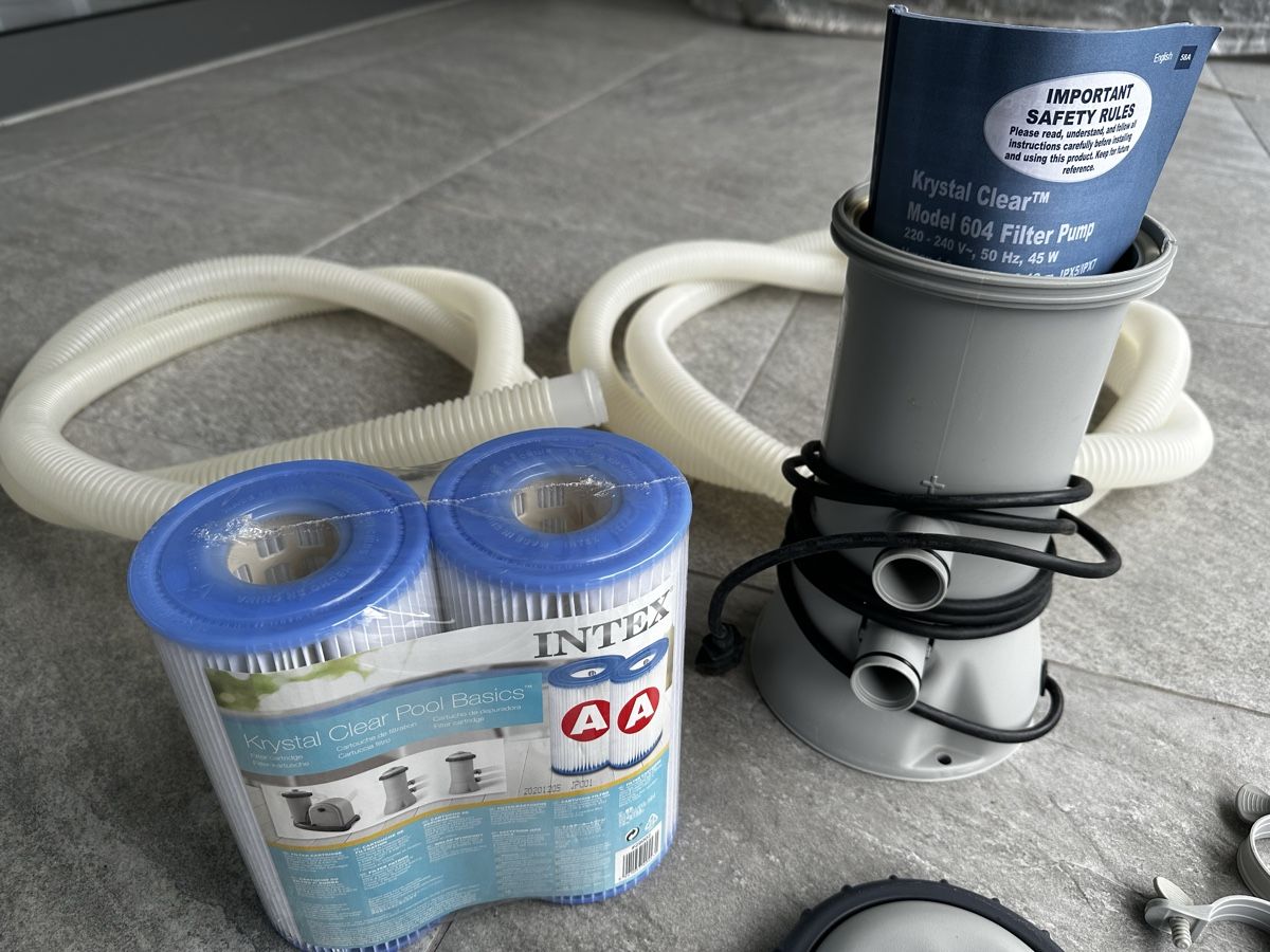 Intex Accessori per Piscine: Intex Salzwasser- und Filterpumpen-System – Usato da Meggen venduto da YellowShark79 8