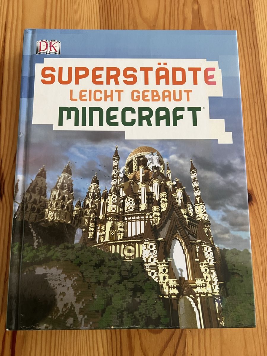 Libri: MINECRAFT  BUCH SUPERSTÄDTE LEICHT GEBAUT  256 Seiten – Nuovo (secondo la descrizione) da Basel venduto da veralt