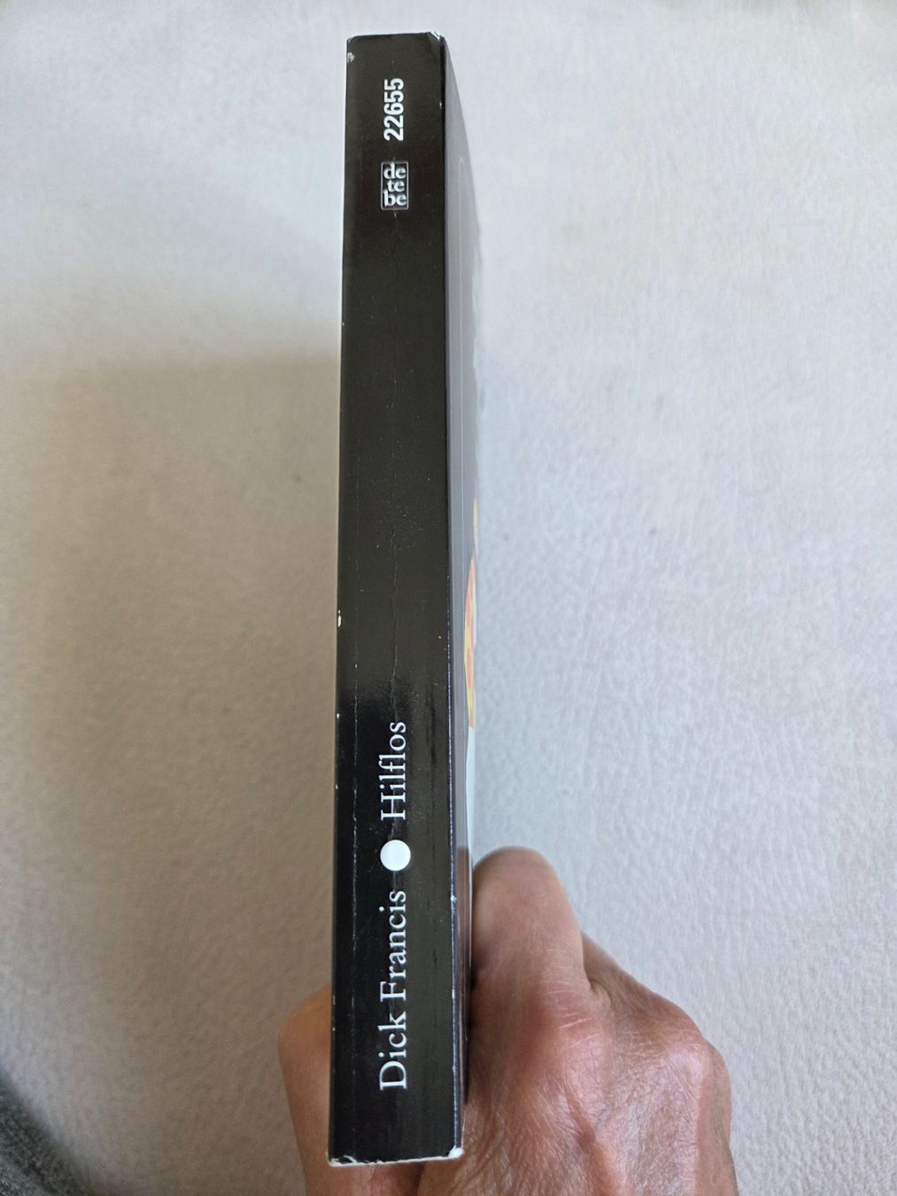 Bücher: Dick Francis - Hilflos – Gebraucht aus Bergdietikon von Tanne_10 2