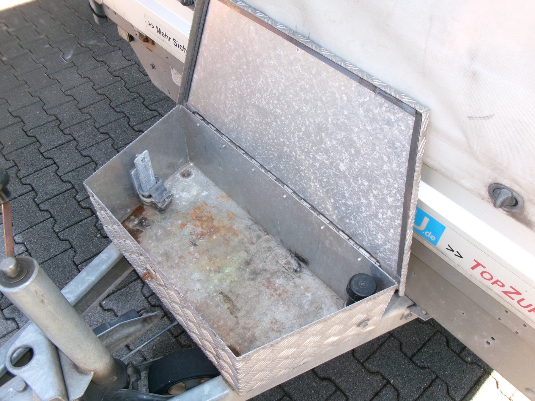 Rimorchi: Anhänger mit Blache  3500 Kg. – Usato da Muhen venduto da Bschaf 5