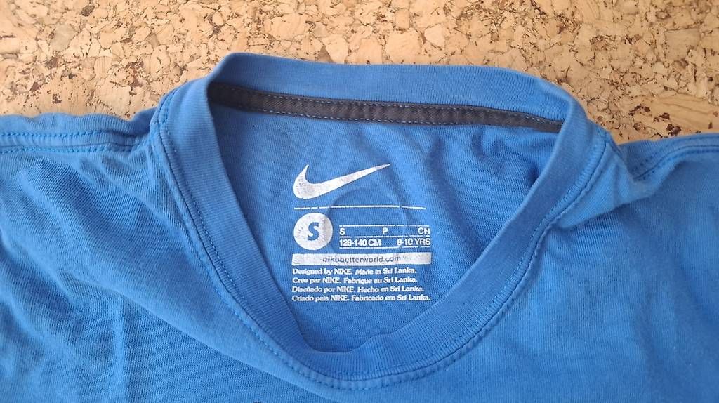 Camicie, T-shirt & Polo: T-Shirt, Gr 128-140 – Usato da Wetzikon ZH venduto da raegenmoli 1