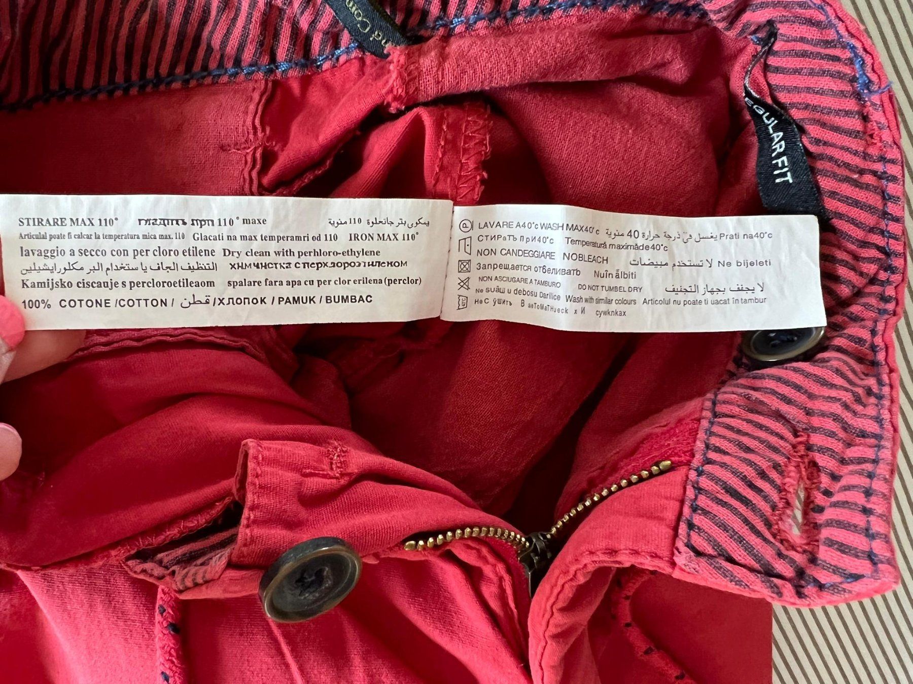 Hosen: Pantaloncino rosso – Gebraucht aus Bôle von dany2021 1