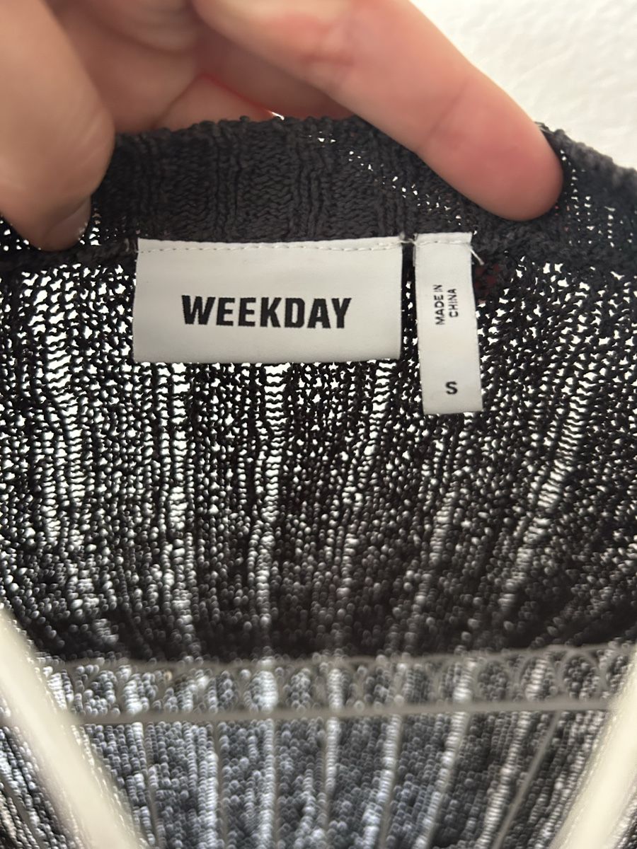 Weekday Tops: stricklongsleeve – D'occasion à Schmitten FR par let_k9yc 1