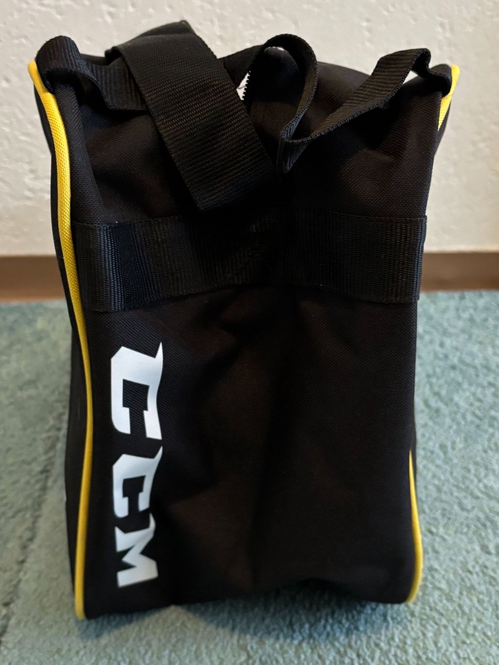 Ccm Borse: Schlittschuhtasche – Usato da Zürich venduto da IlkaK 3
