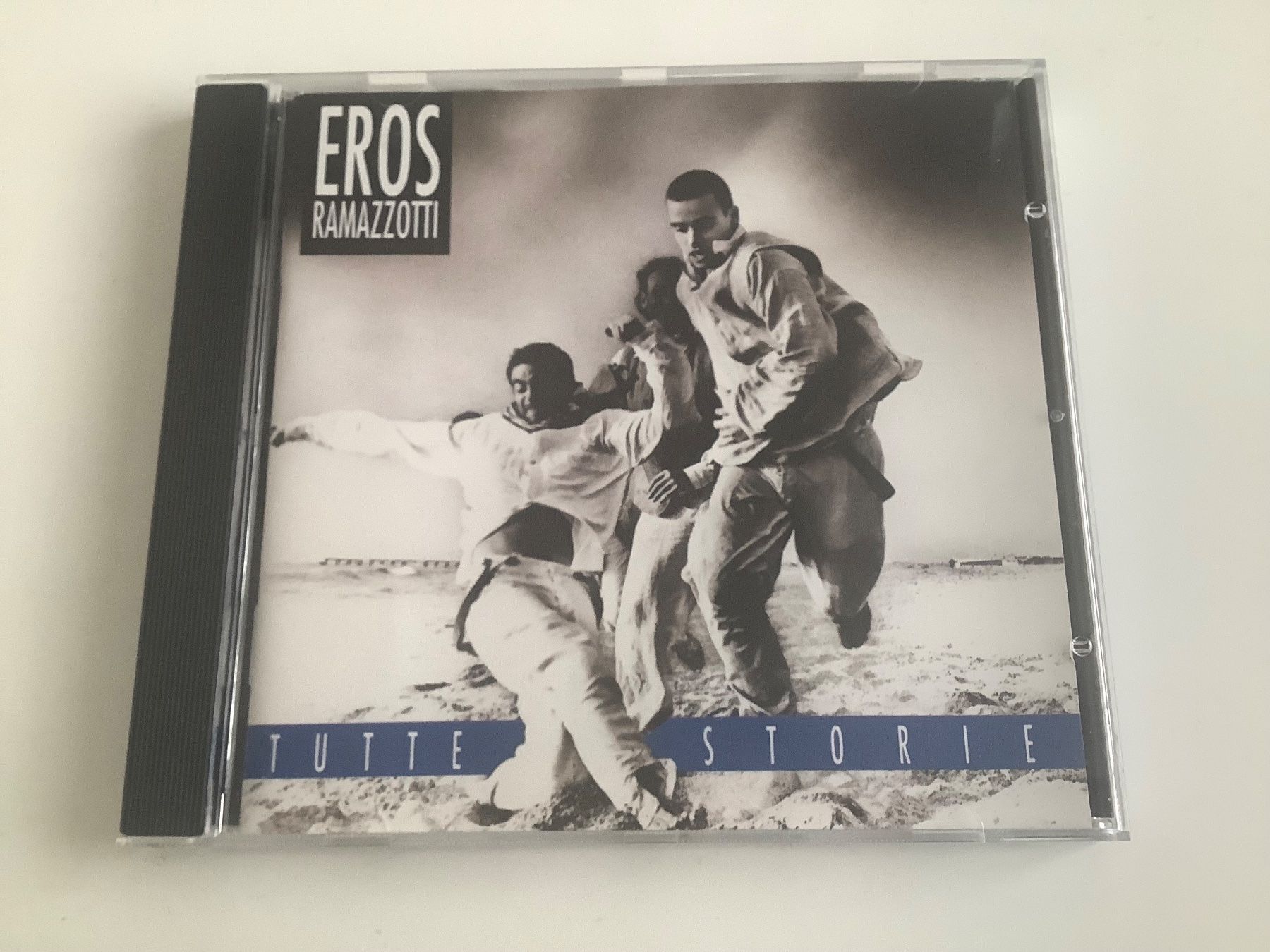 CD: Eros Ramazotti / Tutte Storie / 1993 – Usato da Dübendorf venduto da Shreck