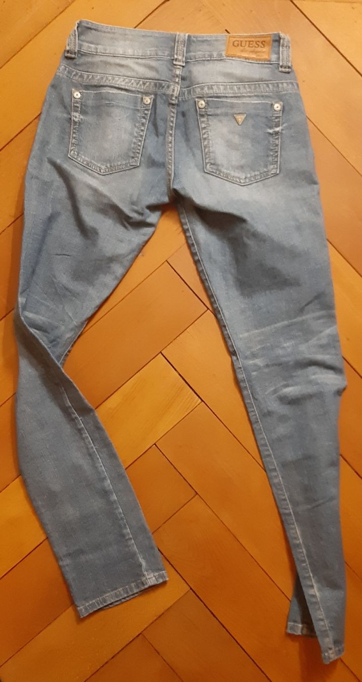 Guess Jeans: GUESS Jeans bootcut staight cut Gr.28/XS – Nuovo (secondo la descrizione) da Zürich venduto da Venecia25 5