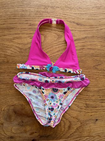 Sommerlicher Mädchen Bikini, Grösse 98, Top Zustand!