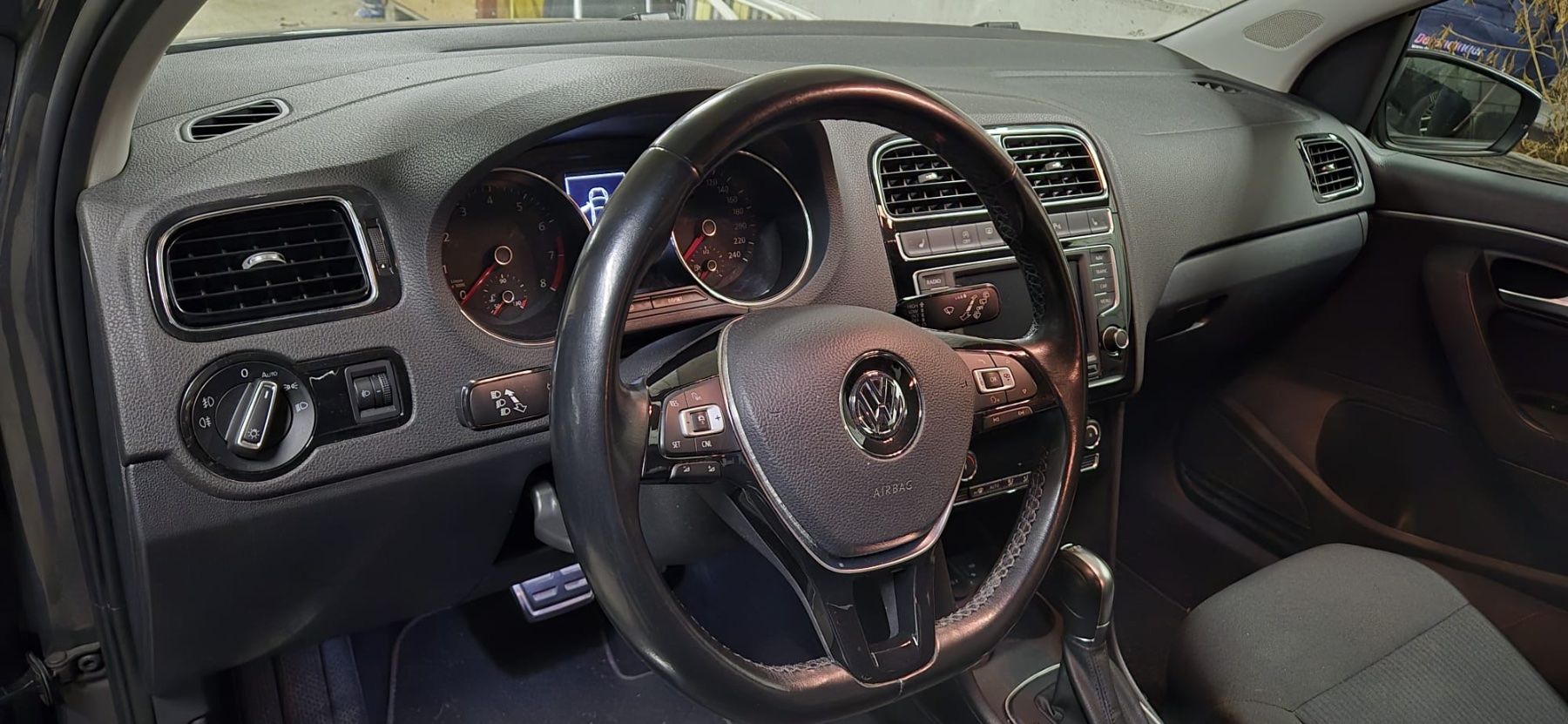 VW Automobili: VW Polo 1.2 TSI – Usato da Neudorf venduto da Rigi59 3