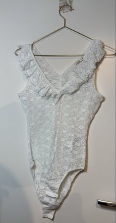 Maje White Lace Bodysuit, Size 2, Ruffle Detail, Summer top