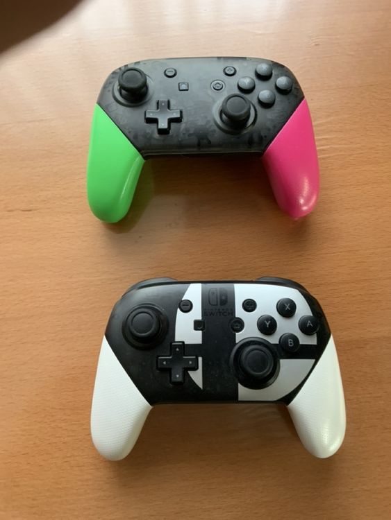 Nintendo Switch Pro Controller 2x (Gebraucht) in Arosa für CHF 50 – mit ...