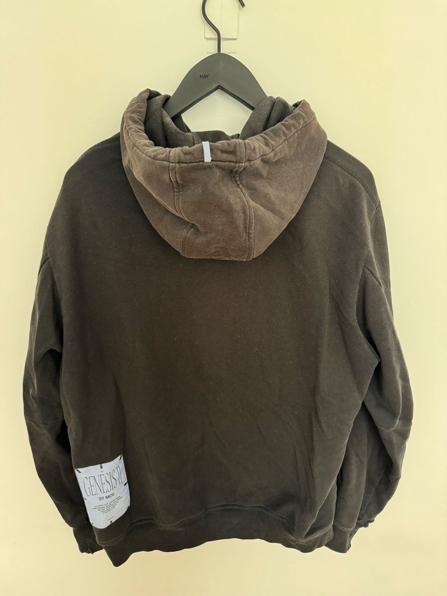 Maglioni & Felpe: MCQ World Beyond Hoodie schwarz L – Usato da Davos Platz venduto da paulbalzer 2