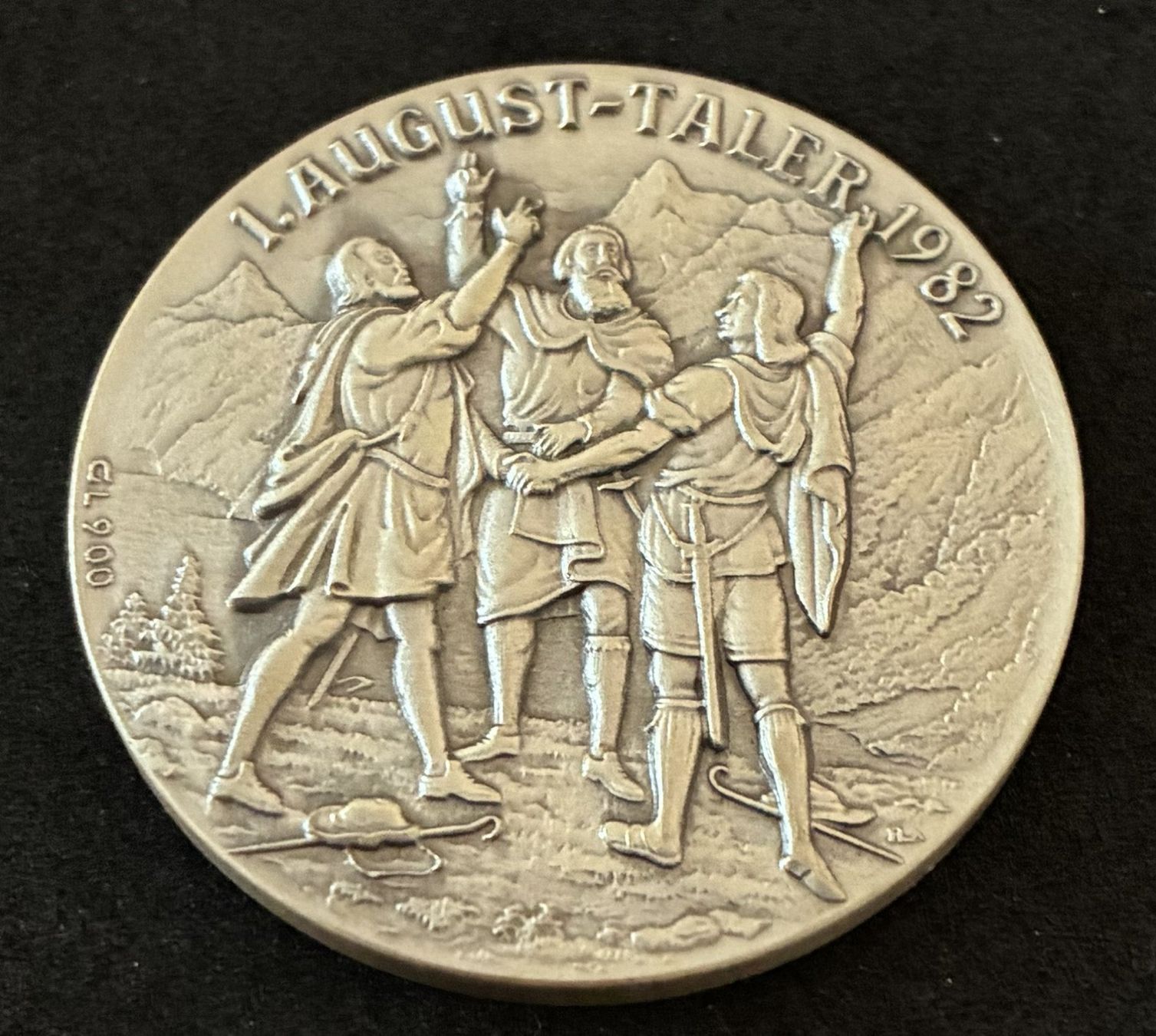 Tutti le monete: 1. August Taler aus 900er Silber 1982 – Usato da Köniz venduto da Habenix