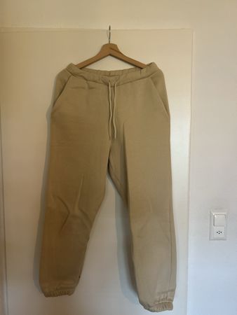 Asos Design Jogginghose beige