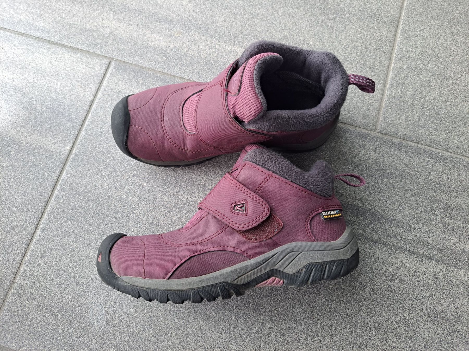 Keen Scarpe per ragazze: Keen Schuhe Gr 31 – Usato da Bünzen venduto da nagyagi111mail 1