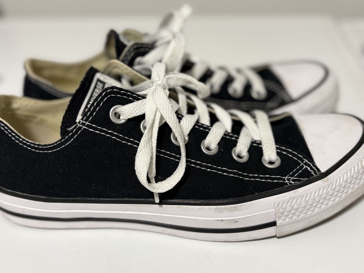 Converse Scarpe da uomo: Converse All Star Turnschuhe schwarz – Usato da Meilen venduto da AlexandraMarahrens