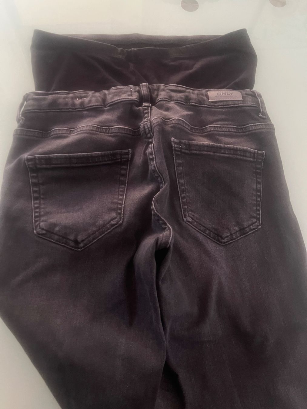 Jeans: Umstandsjeans / Gr. M – Usato da Näfels venduto da ale_c9qn 1
