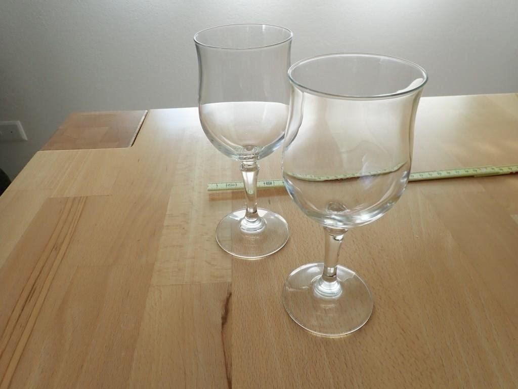 Verres: 2 Gläser – Neuf (Voir description) à Galgenen par Marc98