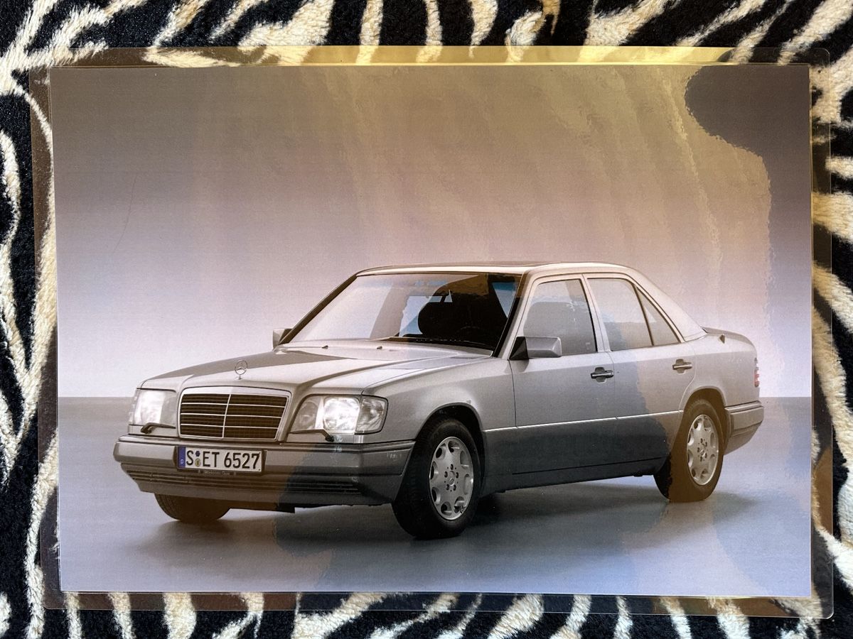 Foto & Immagini: Mercedes Benz w124 e  – Nuovo (secondo la descrizione) da Reinach AG venduto da rares75