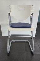 Verstellbarer Kinderpultstuhl