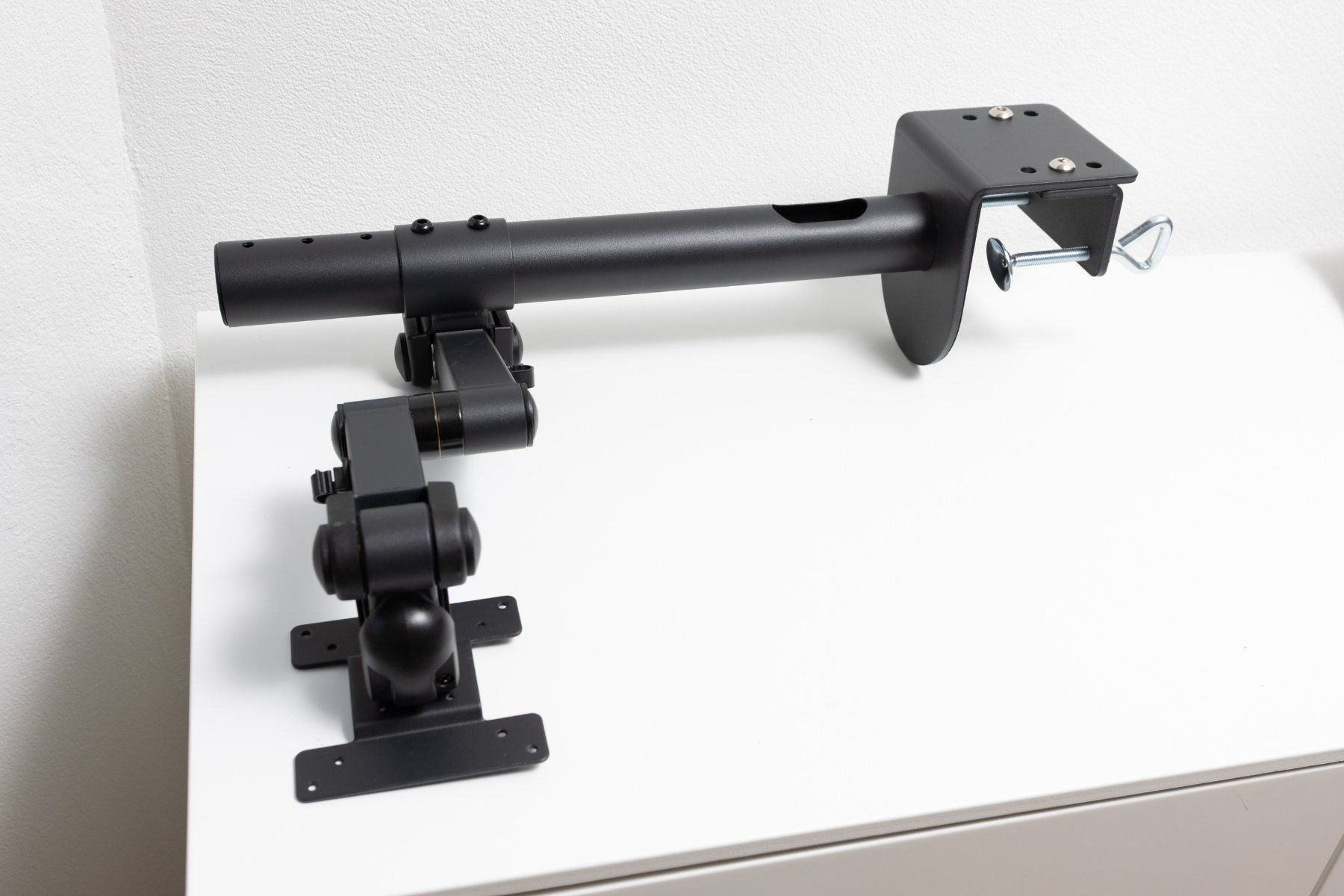 Support d'écran: Neomounts FPMA-D960BLACKPLUS – D'occasion à Chur par eurostile