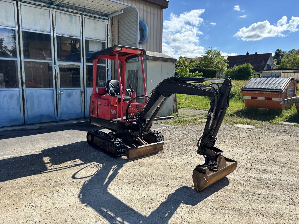 Takeuchi Escavatori: Bagger Takeuchi TB015 / 1,5t – Usato da Courgevaux venduto da Querly 2