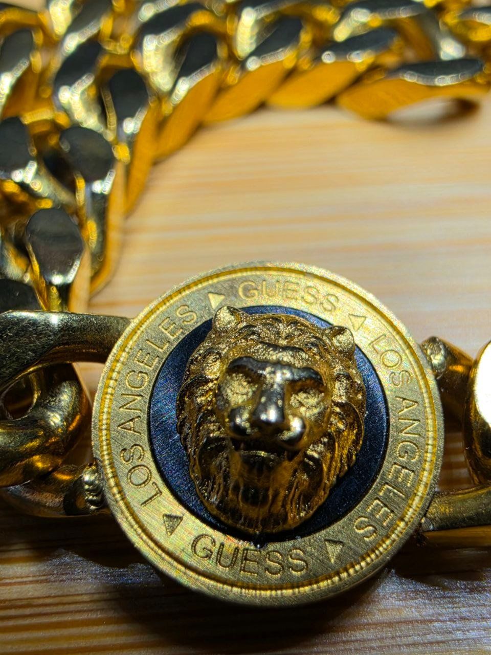 Guess Bracciali & Braccialetti: Bracelet GUESS LION KING – Usato da Reconvilier venduto da MARCLAT 1