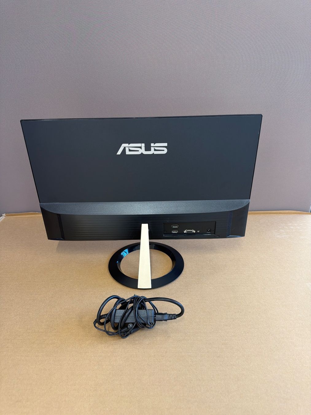 Asus Monitore: ASUS VZ249Q 23.8" Monitor – Gebraucht aus Dietlikon von ComdatAG 3