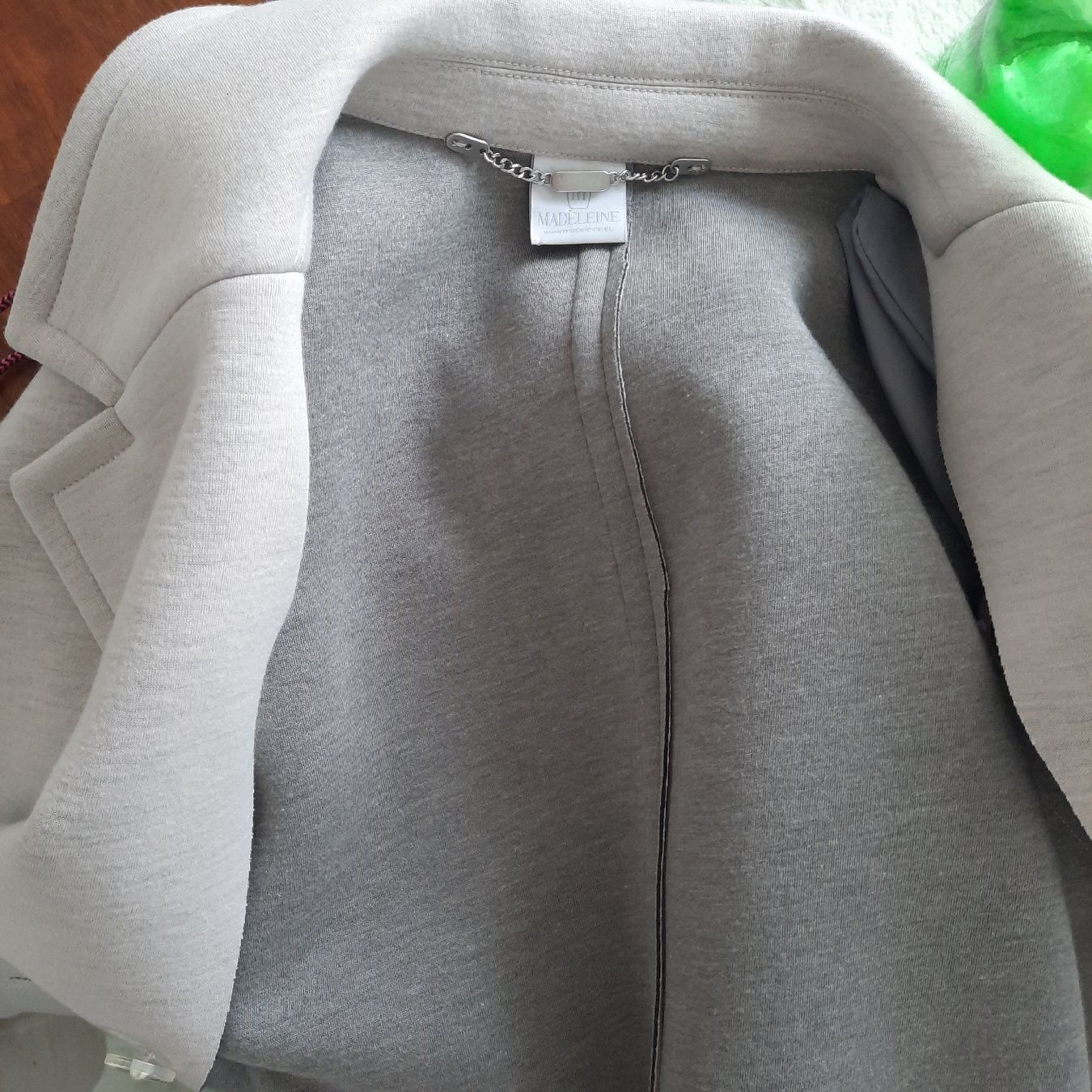 Madeleine Giacche: MADELEINE, BLAZER, GR.42 – Usato da Hinwil venduto da Wuschi40 4