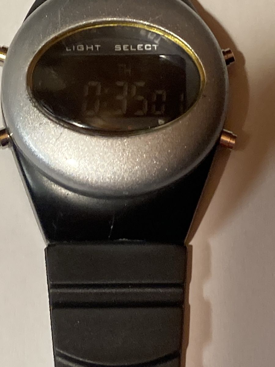 Orologi: Red Herring Lcd Uhr 38 mm – Usato da Glattbrugg venduto da vintagemania 3