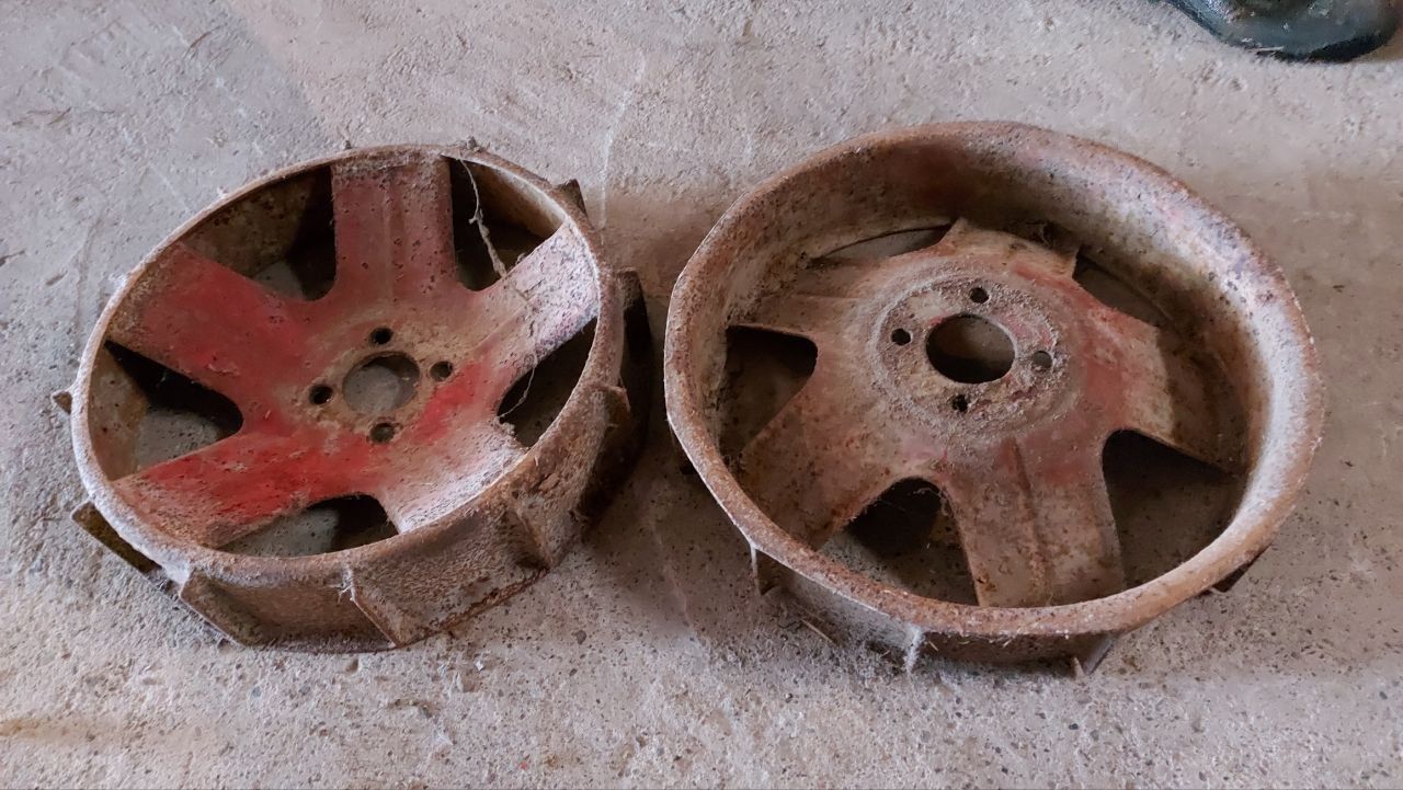 Pneus & Roues: Traktor Räder Oldtimer, Durchmesser 45cm, Bucher Einachser – D'occasion à Unterkulm par Fleischkaese1 1