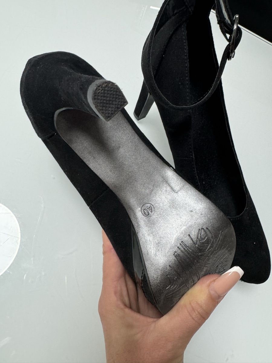 Scarpe da donna: Neue wunderschöne Schuhe – Nuovo (secondo la descrizione) da chur venduto da merygori 2