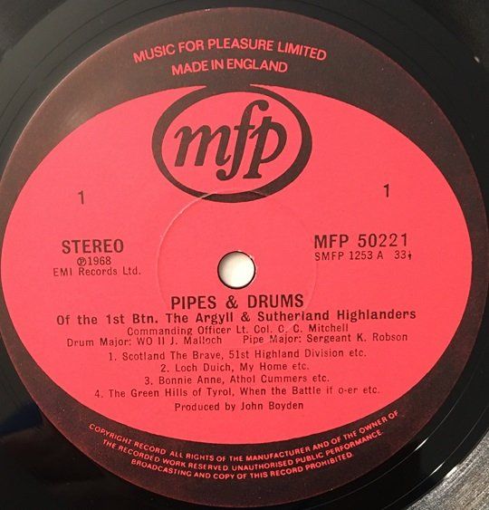 Dischi in vinile: The Argyll & Sutherland Highlanders - Pipes & Drums (LP) – Usato da Grüningen venduto da azulvinyl 2