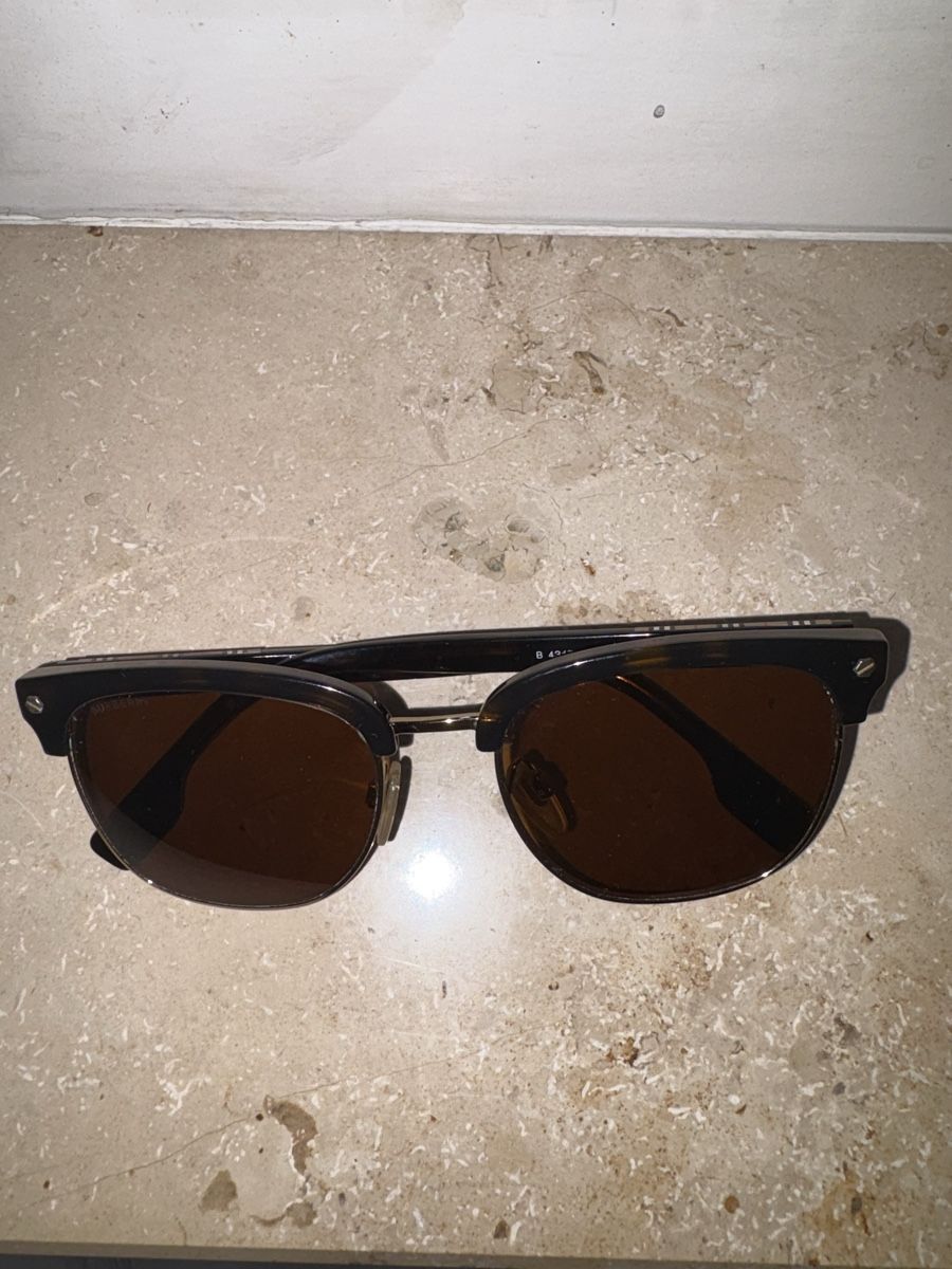Burberry Occhiali & Lenti: Original Burberry Sonnenbrille Modell B 4317 – Usato da Arlesheim venduto da purchaser44 6
