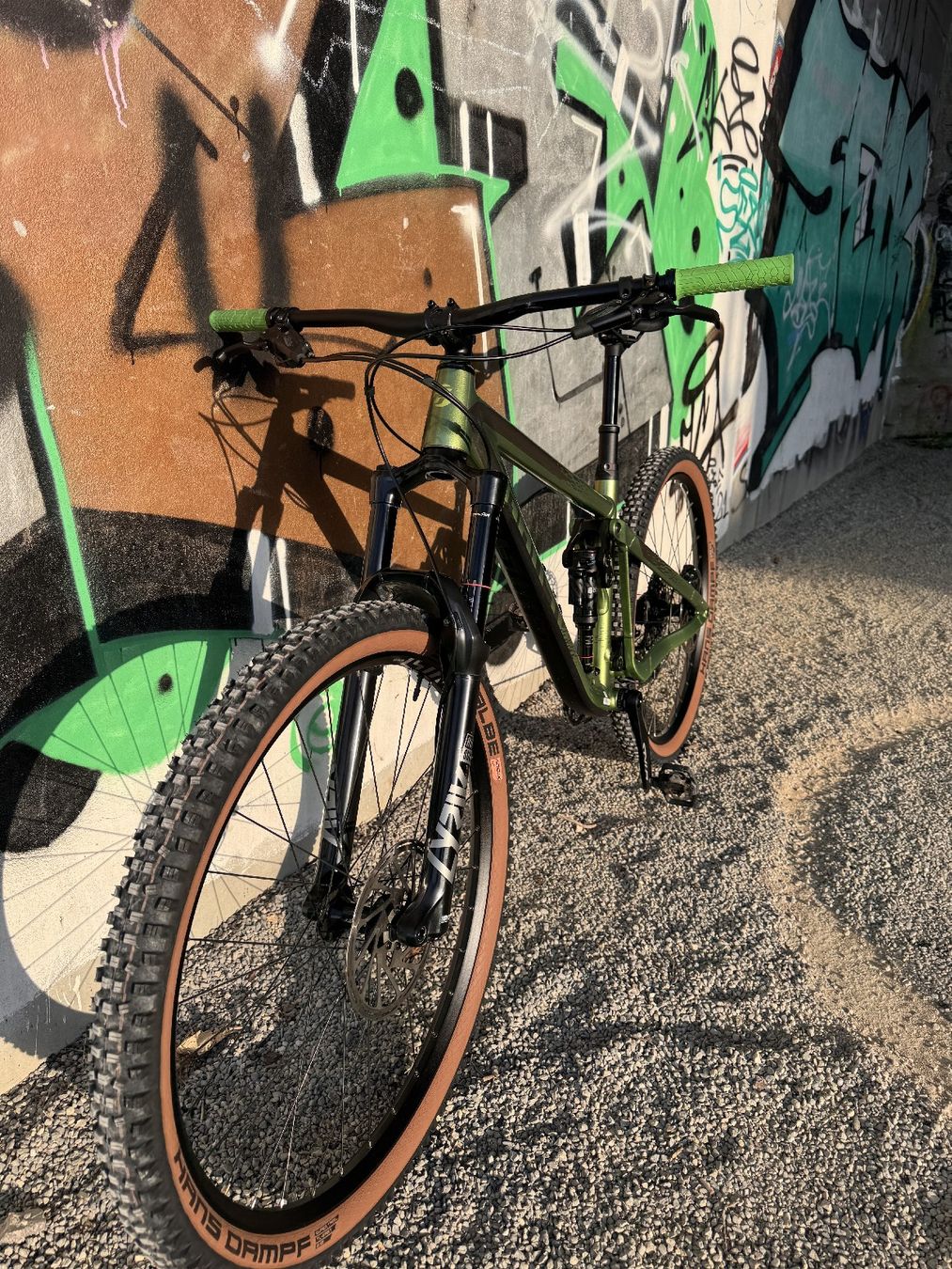 Ghost Biciclette: Ghost Riot Fully Mountainbike – Usato da Seengen venduto da And_rz29 1