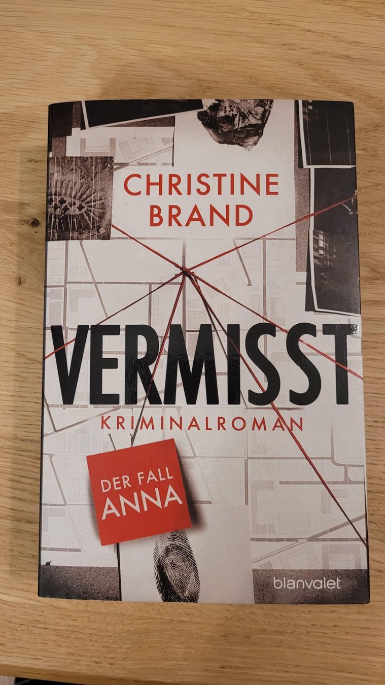 Libri: Christine Brand - Vermisst - Der Fall Anna – Usato da Pfäffikon ZH venduto da MatthiasWilli