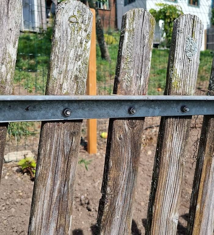 Altro in Antiquarato & Arte: Alter Gartenzaun – Difettoso da Hinwil venduto da miezis00 1
