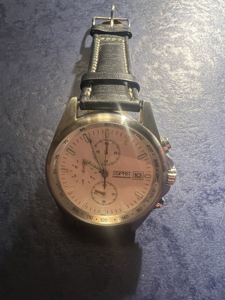 Esprit Montres: Esprit Chronograph – D'occasion à Laufen par groove60 5