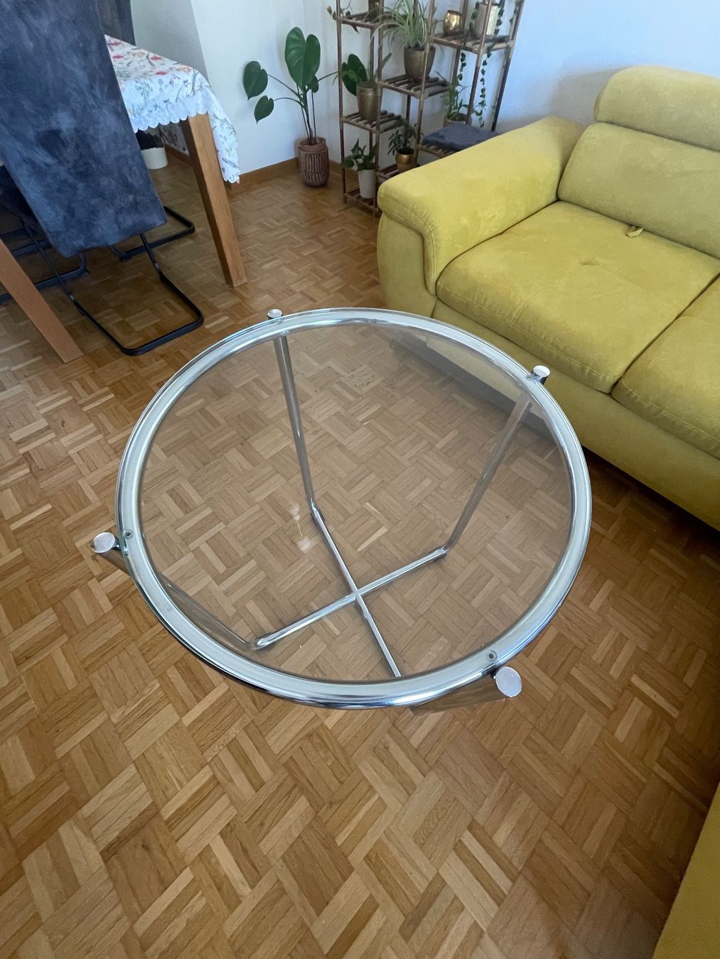 Tavoli: Wohnzimmer runder Glastisch – Usato da Rüti Zh venduto da Egli9 1