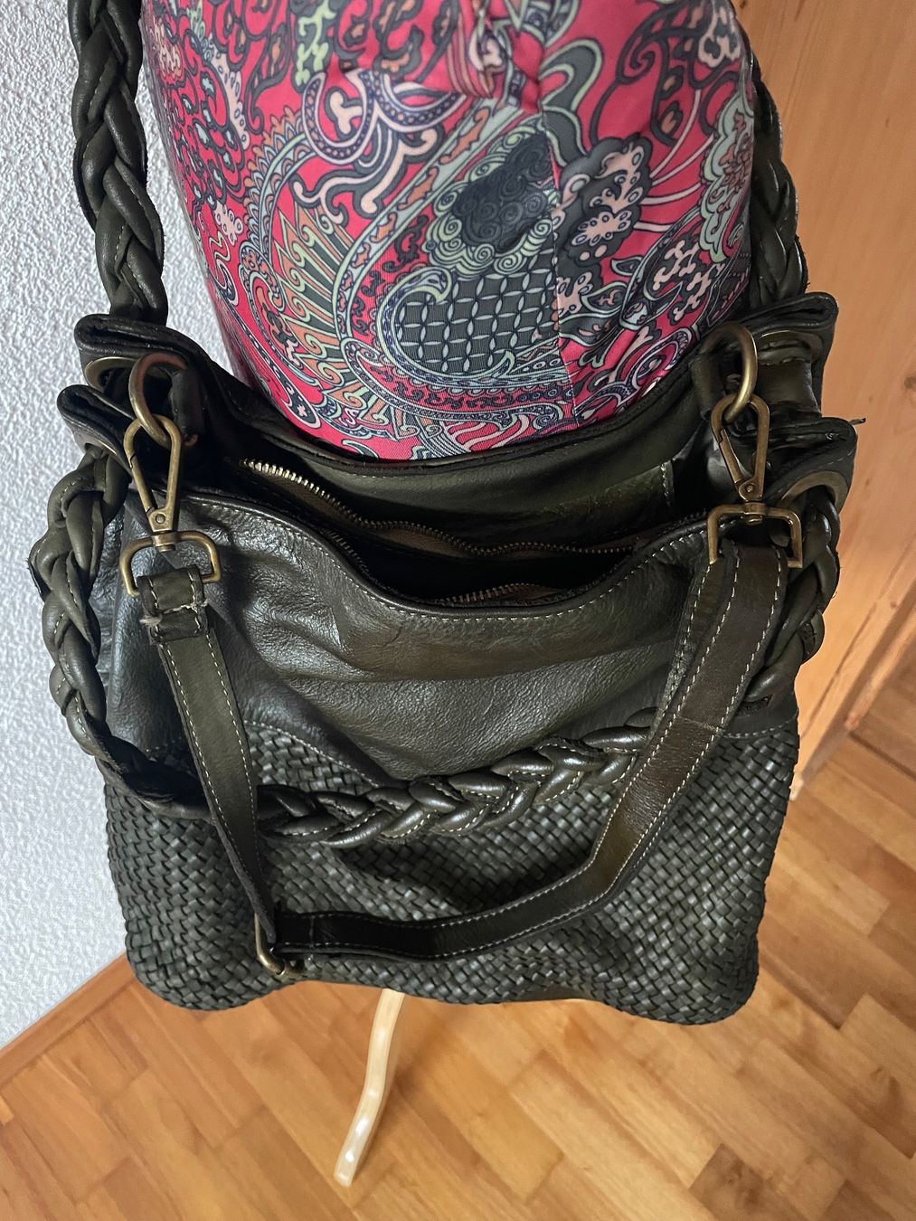Borse: Umhänge-Ledertasche aus Sizilien – Usato da Bourguillon venduto da gartenwohnen 1
