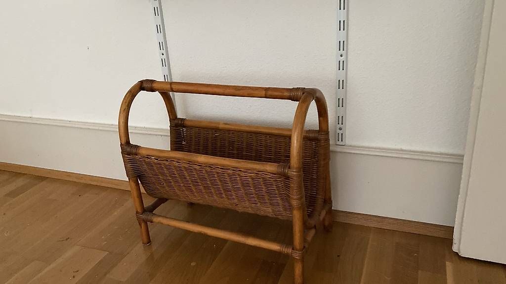 Altro per la casa: Zeitungsständer Holz – Usato da Basel venduto da lis_x8h5