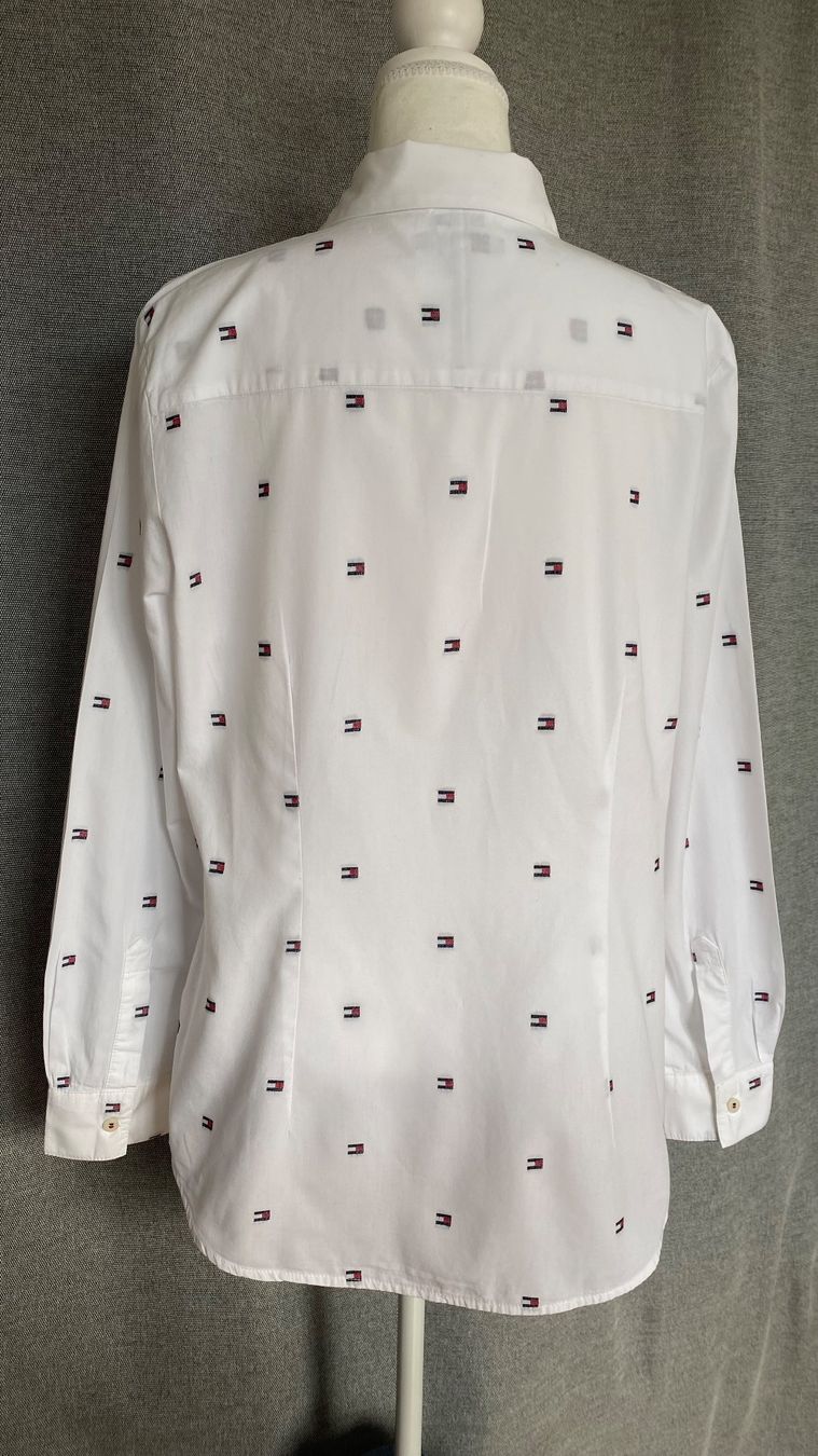 Tommy Hilfiger Camicette: Tommy Hilfiger Hemdbluse aus Baumwolle Grösse L – Usato da Oberwil BL venduto da Leni-Mischi 1