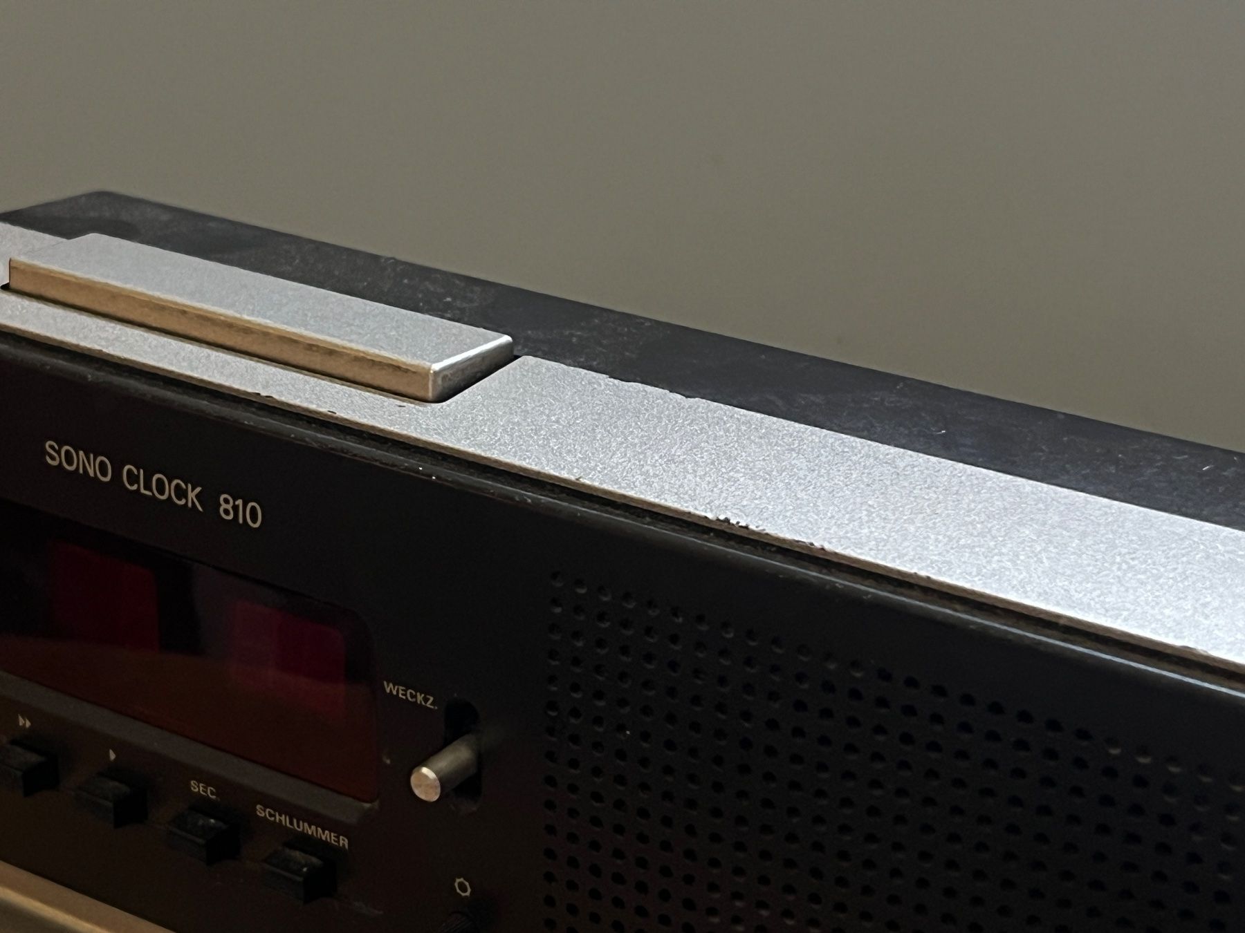 Grundig Radios: Grundig Sono Clock 810 – Gebraucht aus Otelfingen von Yossi-68 8