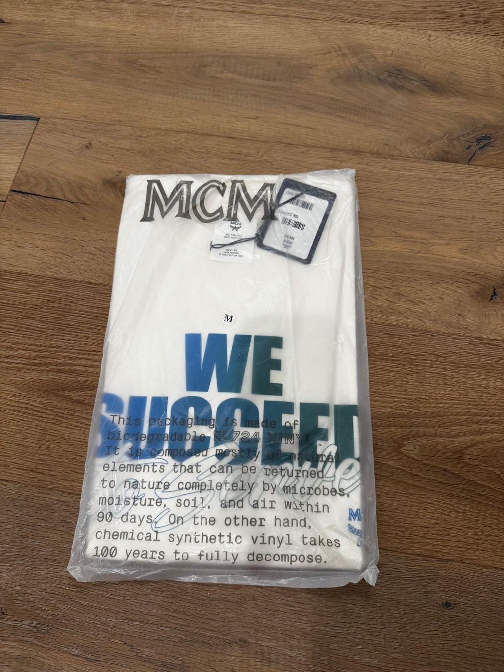 Mcm T-shirt: Original MCM T-Shirt (M) – Nuovo e nell'imballaggio originale da Wangen SZ venduto da Rol_20