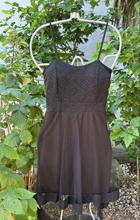 Robe noire soirée/cocktail, taille M, parfait état!