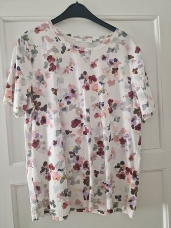 Sommerliches T-Shirt mit Blumenmuster, Gr. 44 Weiss/bunt, 
